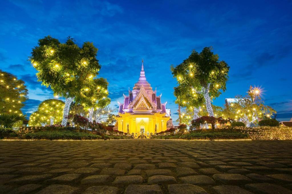 The Impress Khonkaen Hotel Khon Kaen Eksteriør billede