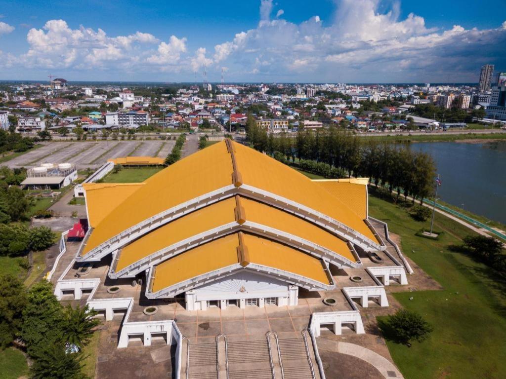 The Impress Khonkaen Hotel Khon Kaen Eksteriør billede
